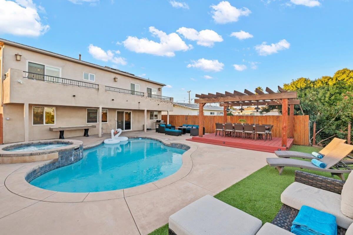 Ainsworth Oasis: The Family Retreat Starts Here Casa de férias